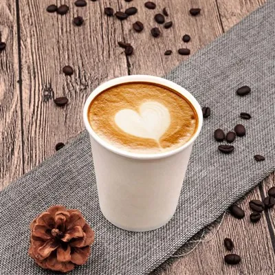 أكواب القهوة الصغيرة التي يمكن التخلص منها